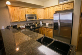 Silverado Lodge with Fireplaces and Pool Views Park City